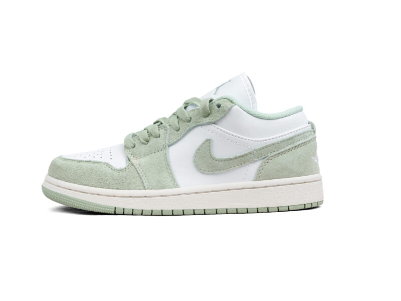 Air Jordan 1 Low SE
