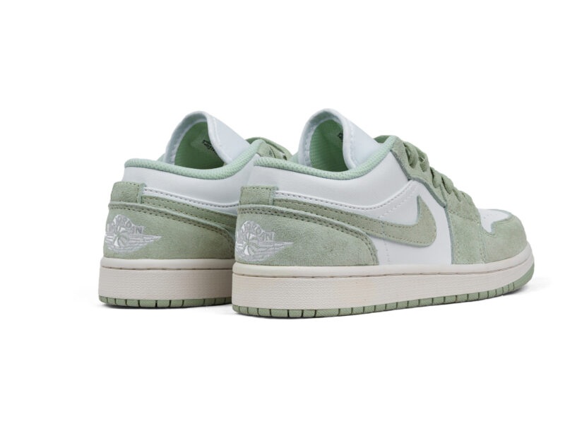 Air Jordan 1 Low SE – Image 3