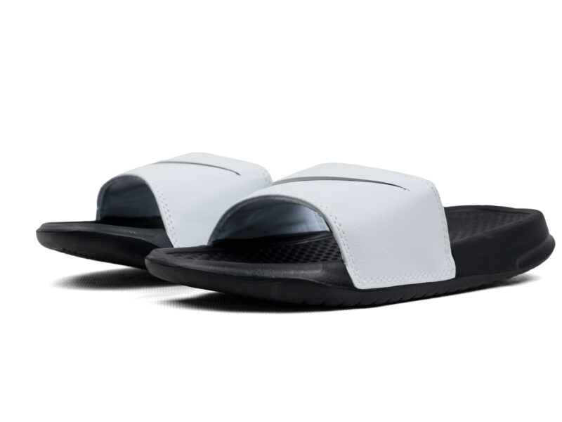 Claquettes Nike Noir et Blanc – Image 3