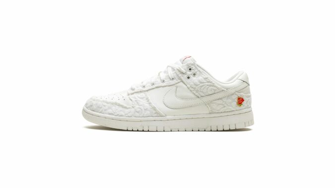 Nike Dunk Low WMNS