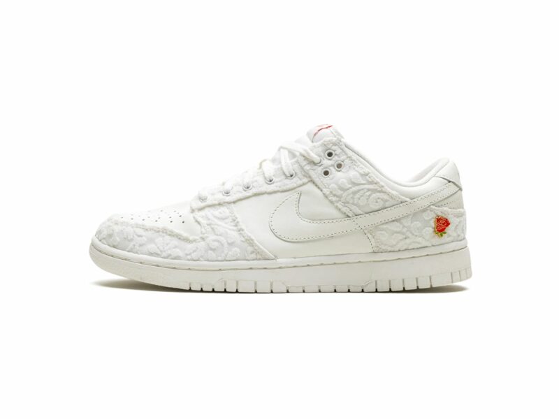 Nike Dunk Low WMNS